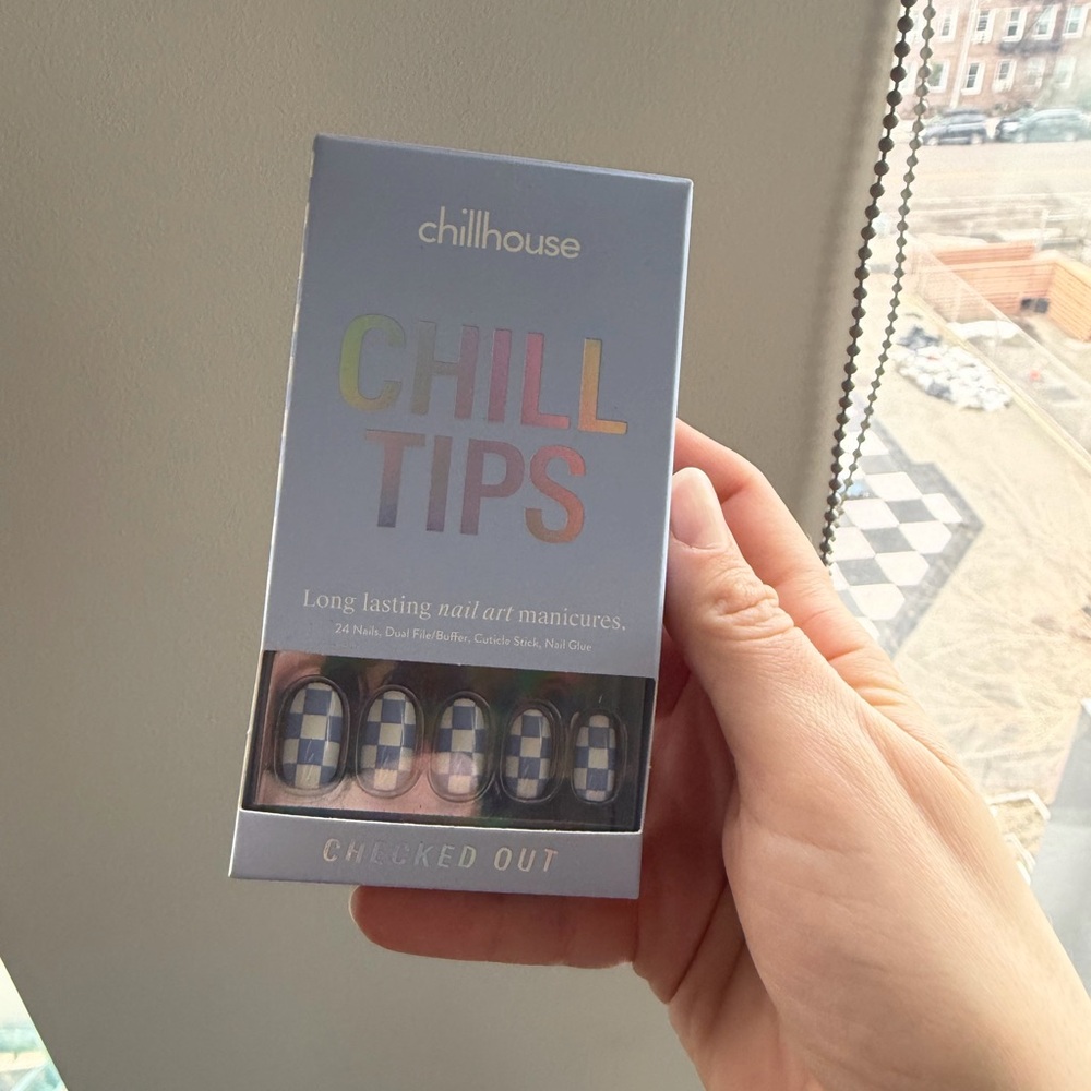 CHILLHOUSE press on nails